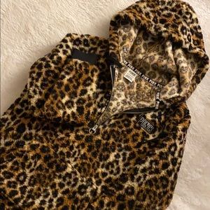 PINK, print sweater size xs